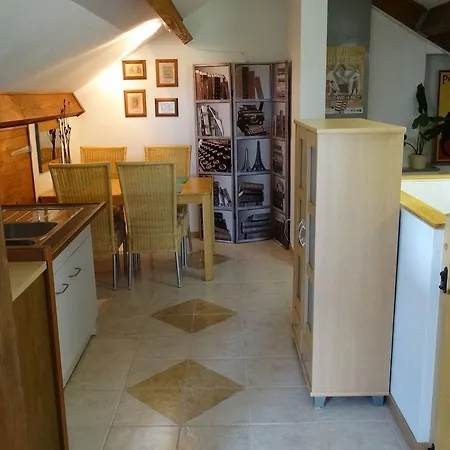 Charming Holiday With Swimming Pool In Teilhet Saint-Éloy-les-Mines