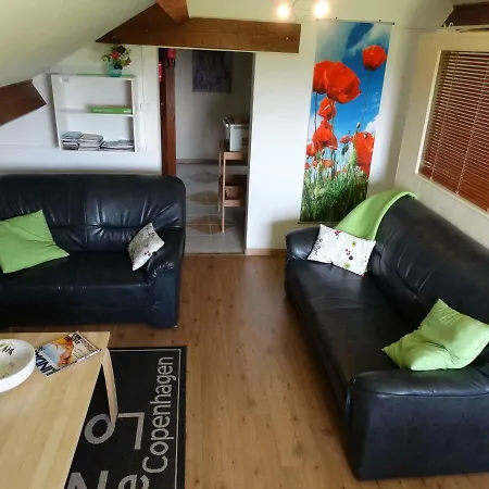 Dom wakacyjny Charming Holiday With Swimming Pool In Teilhet