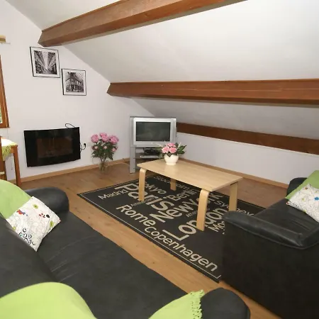 Charming Holiday With Swimming Pool In Teilhet Dom wakacyjny Saint-Éloy-les-Mines